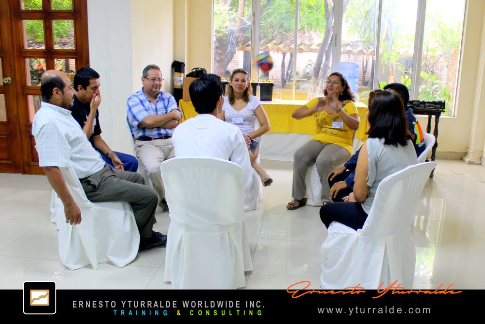 Team Building Colombia | Retos de cuerdas bajas para el desarrollo del talento humano